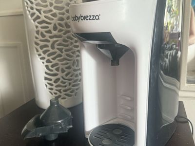 Baby Brezza Formula Pro