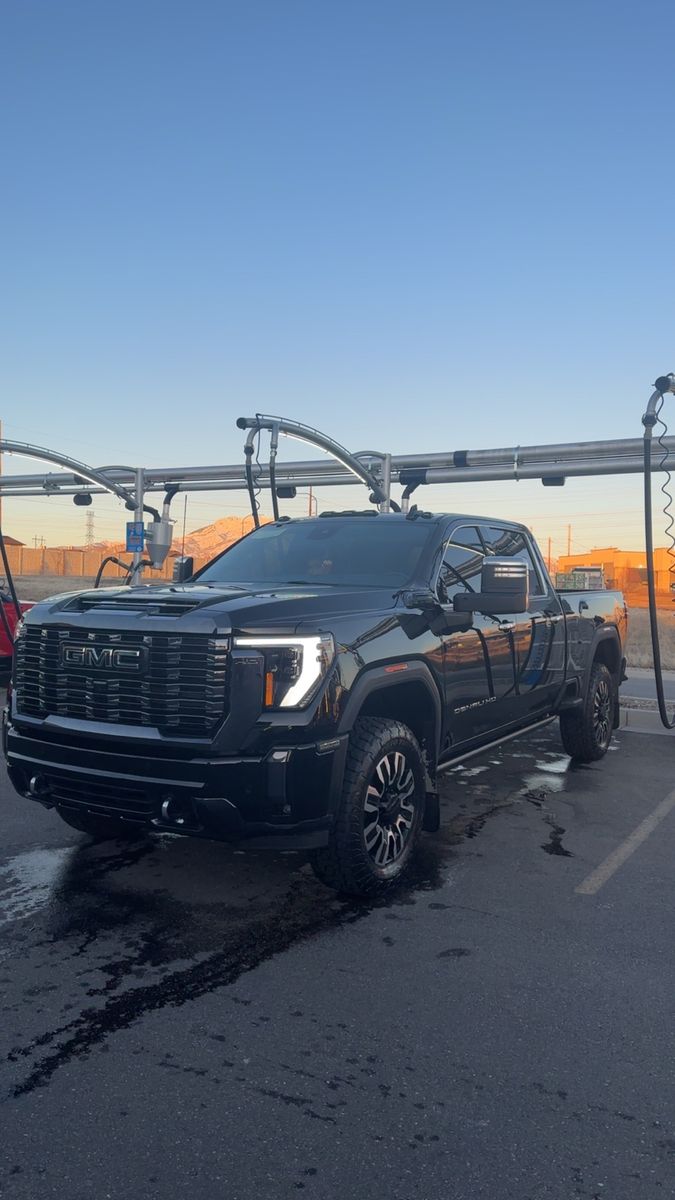 2024 GMC Sierra 3500HD Denali Ultimate