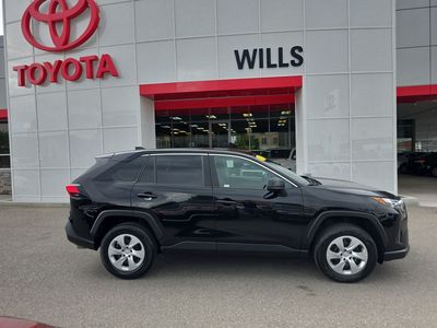 2025 Toyota RAV4 LE