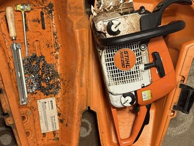 STIHL MS 290 Farm Boss Chainsaw with Case - Used but Reliable