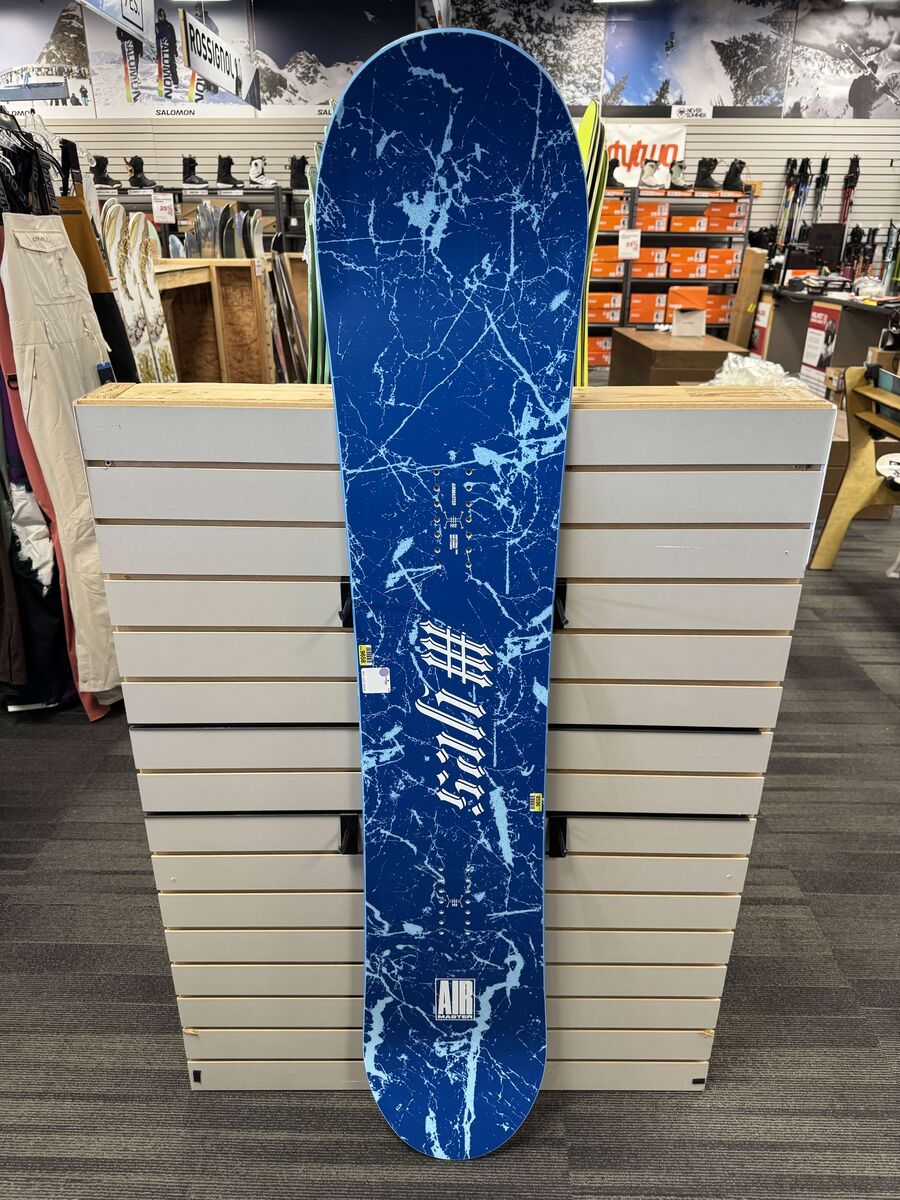 YES Airmaster 162cm Snowboard - Lightly Used 2026