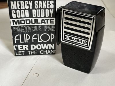 Avon - breaker 19 decanter