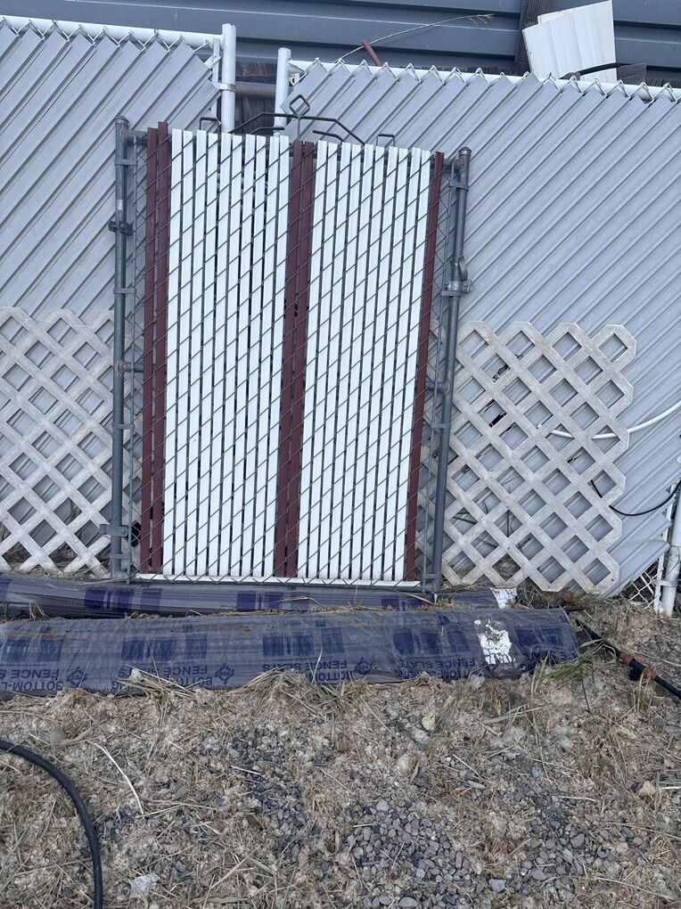 46 Inch Wide By 5 Feet Tall Gate