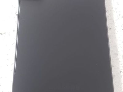 Samsung Galaxy S22 PLUS 5G 128GB - Unlocked