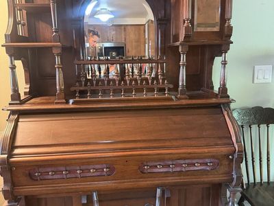 Antique Organ