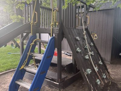 Free Swing Set