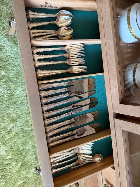 PTowle Peachtree Manor Sterling Silver Flatware - Live Auction