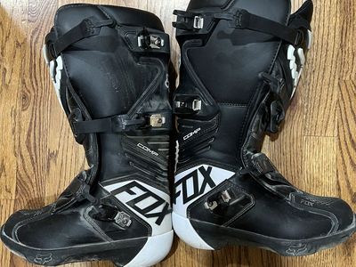 Worn Twice Fox Boots Size 9 Woman's