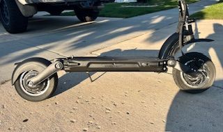 Dualtron Eagle pro output: 3600W; listed battery capacity: 1344Wh; listed weight: 71.9 lb 40 mph
