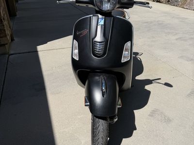 2015 VESPA 300GTS