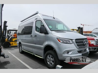 New 2025 Roadtrek SS Agile
