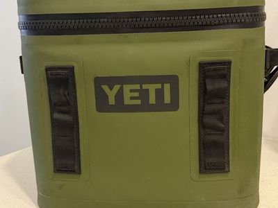 Yeti Hopper Flip 12