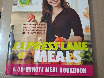 Rachael Ray Expresslane Meals: A 30-Minute Meal Cookbook - Used
