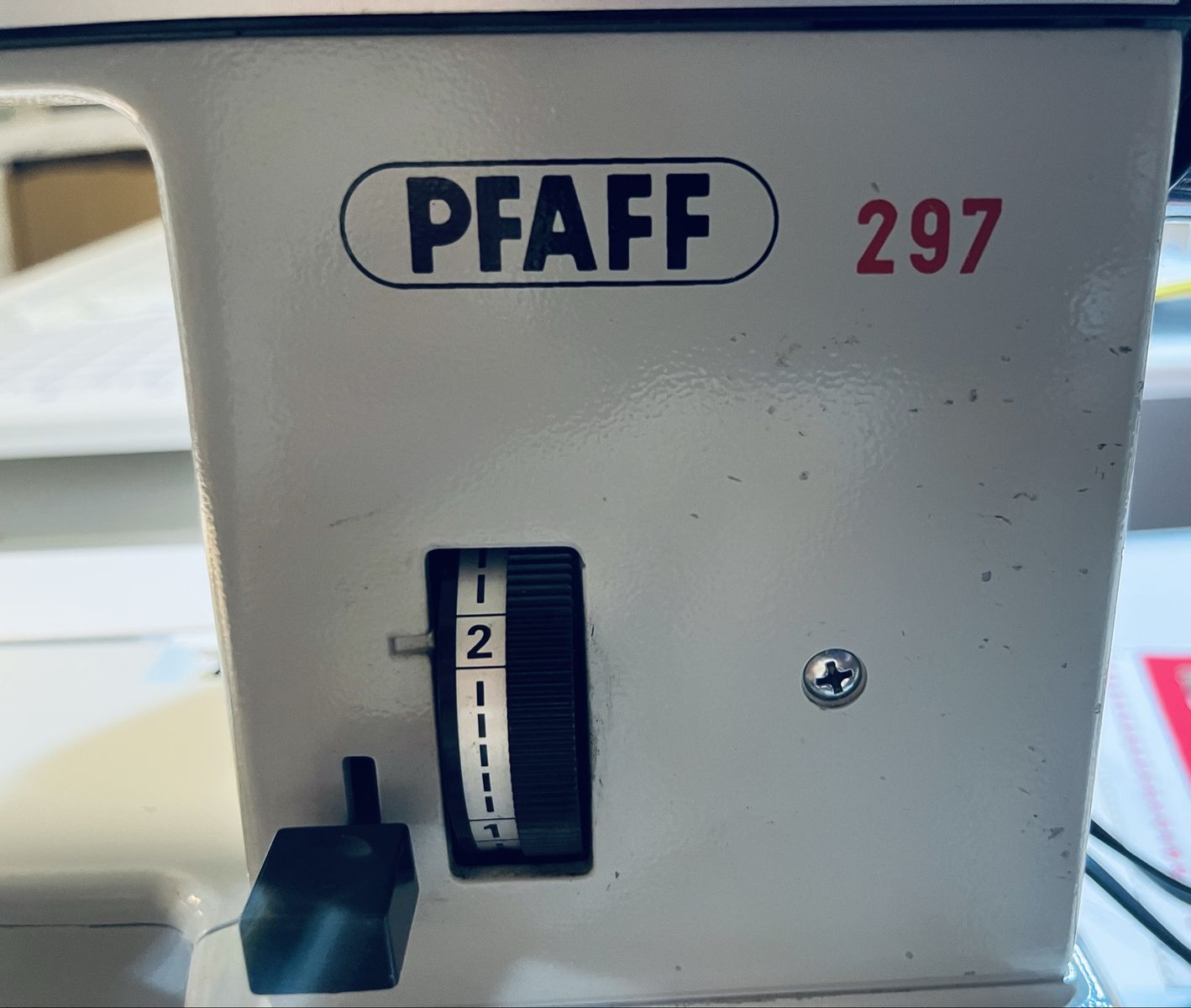 The Pfaff 297 heavy duty sewing machine