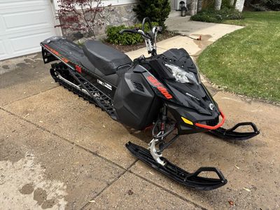 2015 Ski-Doo Summit X 800 ETEC - MINT - 1,574 Miles