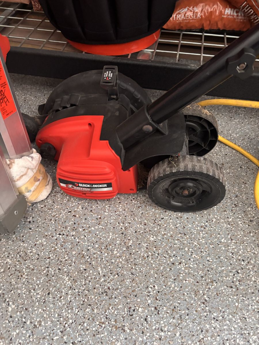 Black & Decker Edge Hog Electric Landscape Edger