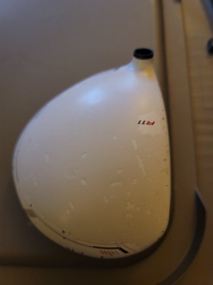 Taylormade R11S Driver 9° HEAD ONLY
