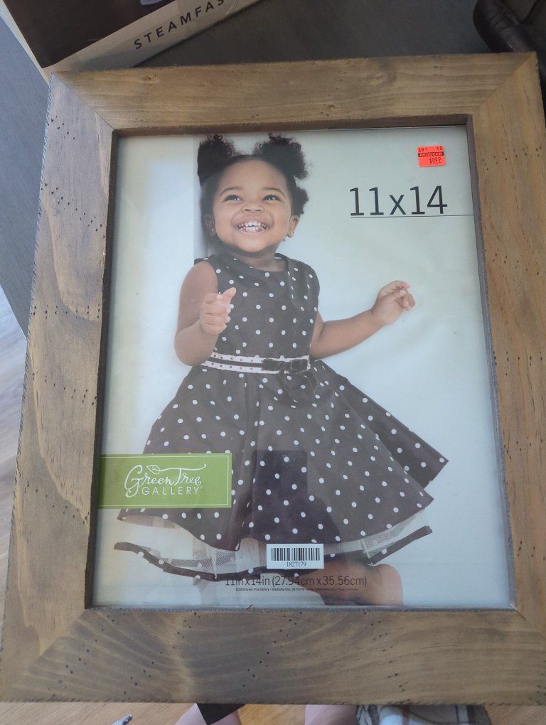 Green Tree Gallery 11x14 Wood Picture Frame - New, Rustic Brown Finish