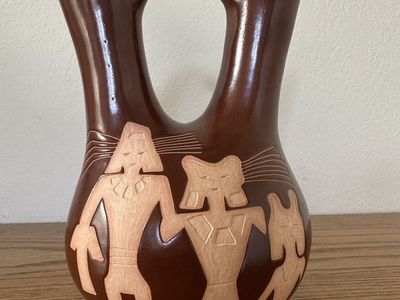 Vintage Native American Pot/Vase