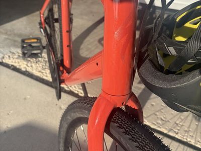 Specialized Sirrus bike with helmet