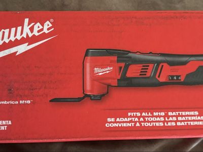 Milwaukee M18 2626-20 Cordless Oscillating Multi-Tool (Tool Only, New)