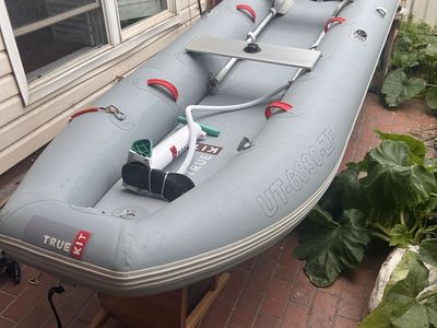 Inflatable TrueKit Tactician 3.5 boat