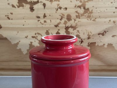 Butter Bell Crock Ceramic in Red $9
