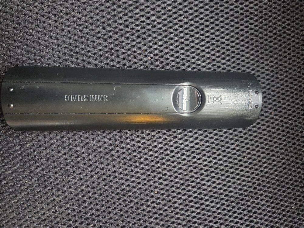Main image 5