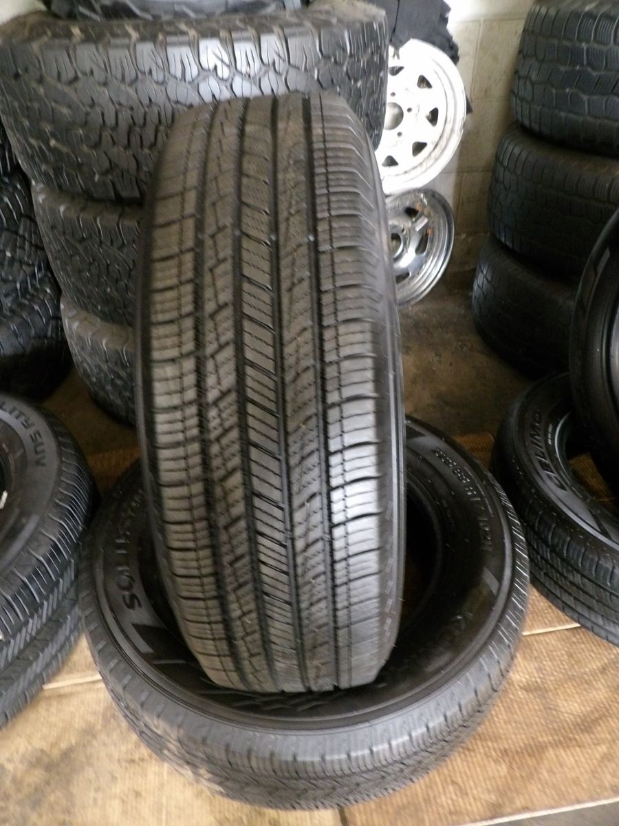 225/65R17 KUMHO SOLUS TA PAIR OF TWO USED TIRES