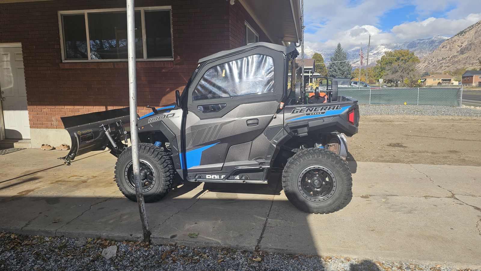 2019 Polaris general deluxe 1000