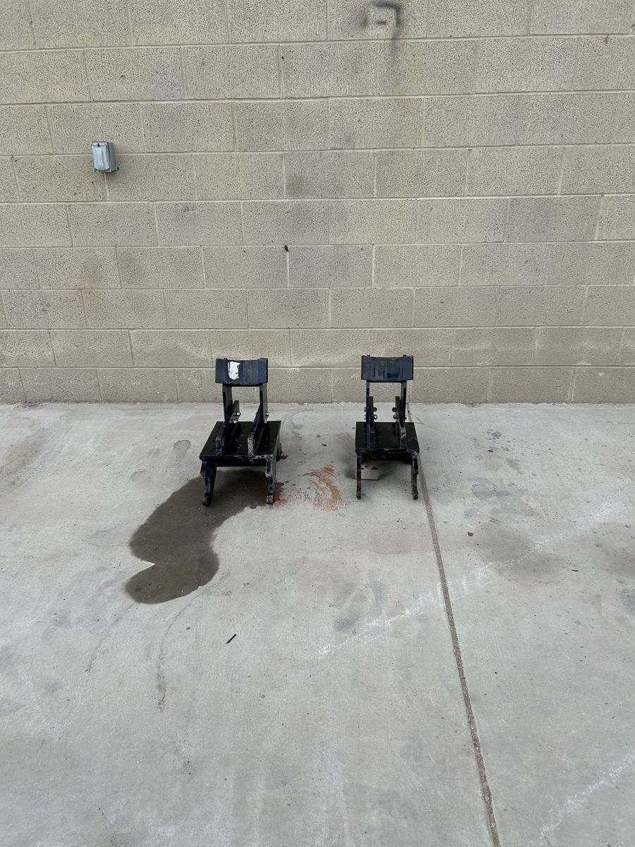 Pair of Heavy Duty Equipment Brackets - John Deere Part AT306926