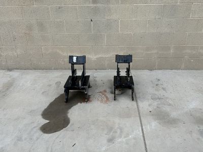 Pair of Heavy Duty Equipment Brackets - John Deere Part AT306926