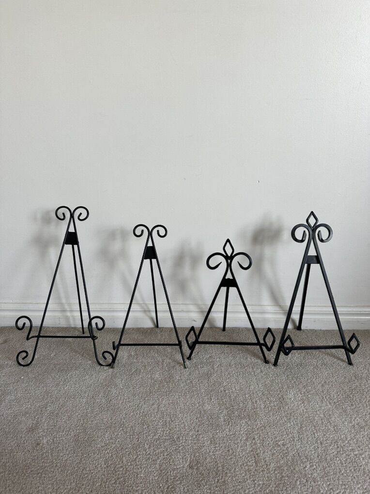Nice Elegant Tall Table Easels