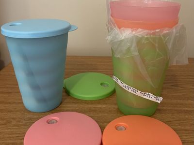 Brand New Genuine Tupperware Impressions 16 oz Wave Tumblers with Lids - Set of 4, Fruit Colors