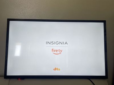 32” Insignia Smart Fire TV + Wall Mount