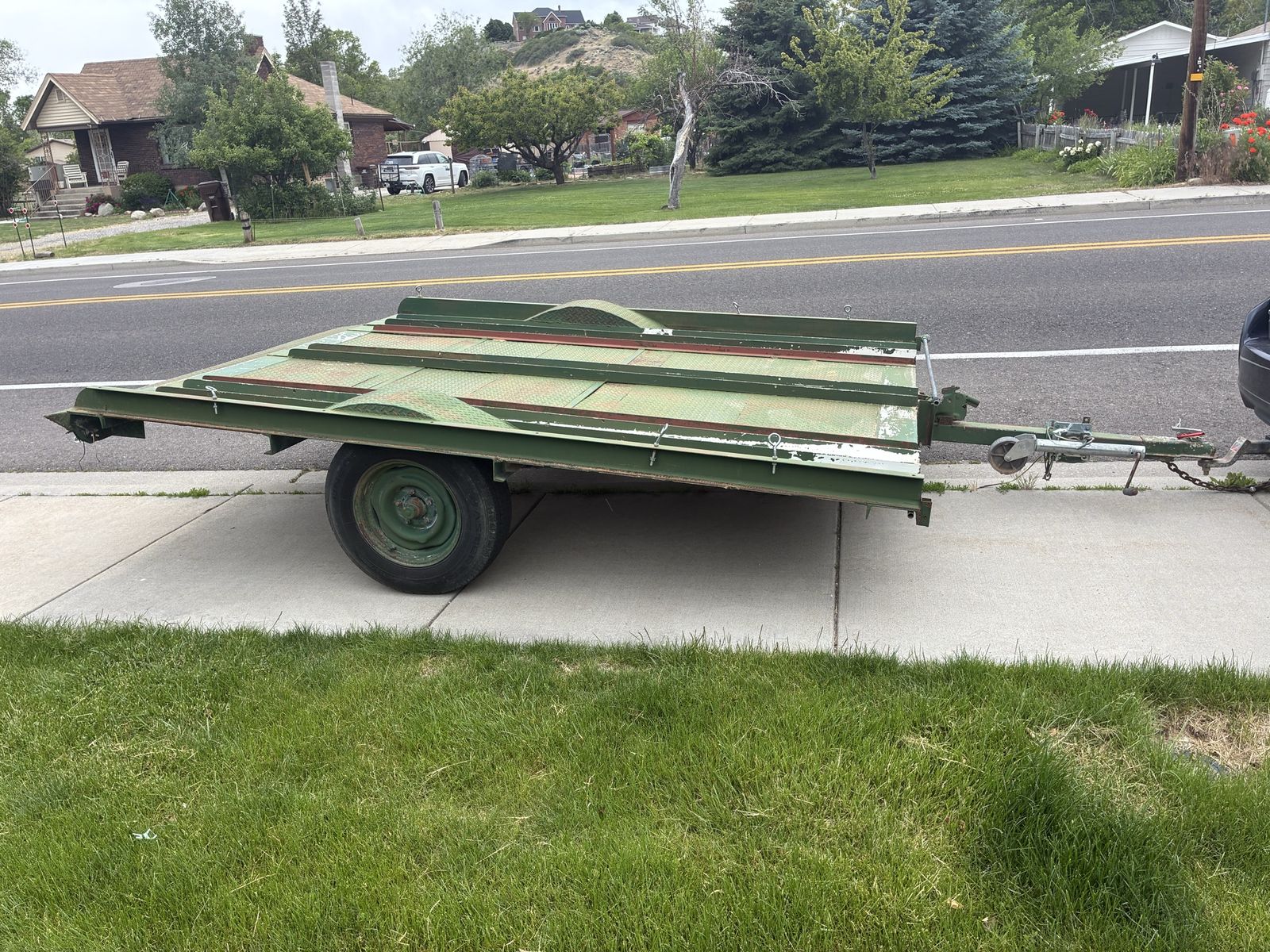 Motorcycle trailer