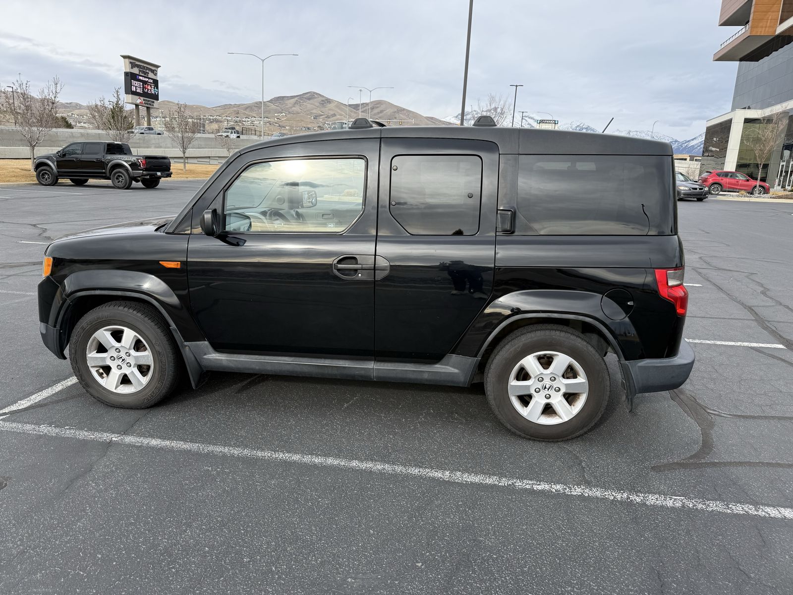 2011 HONDA ELEMENT