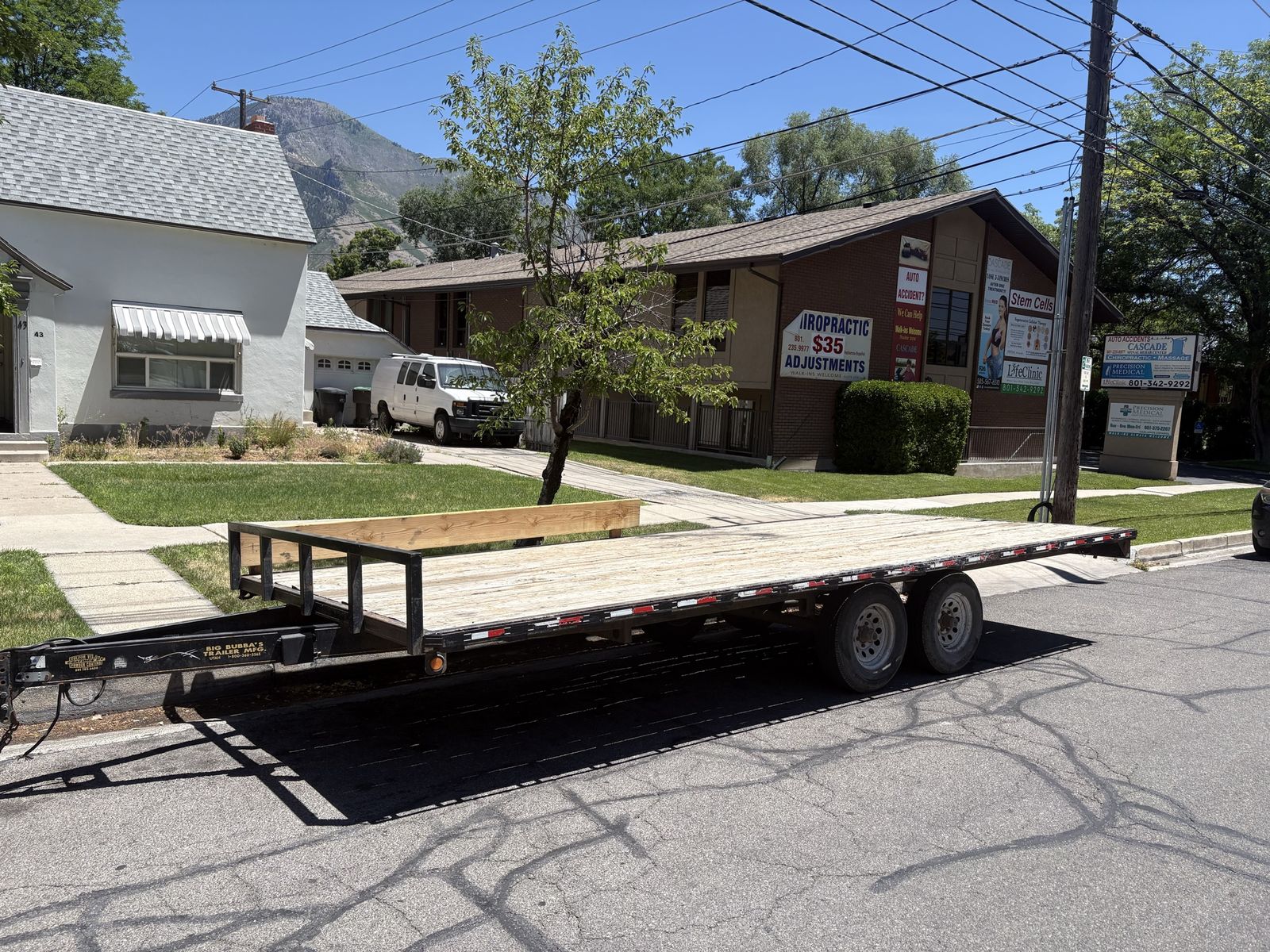 20’ flat bed trailer