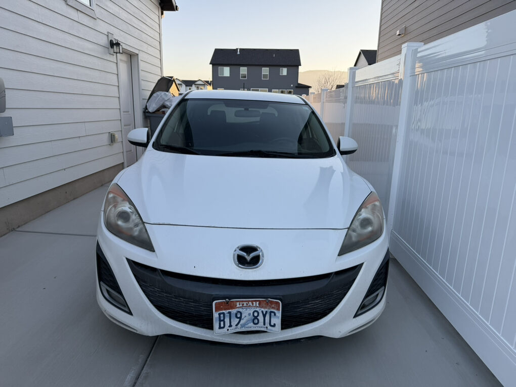 2011 Mazda Sport 3null