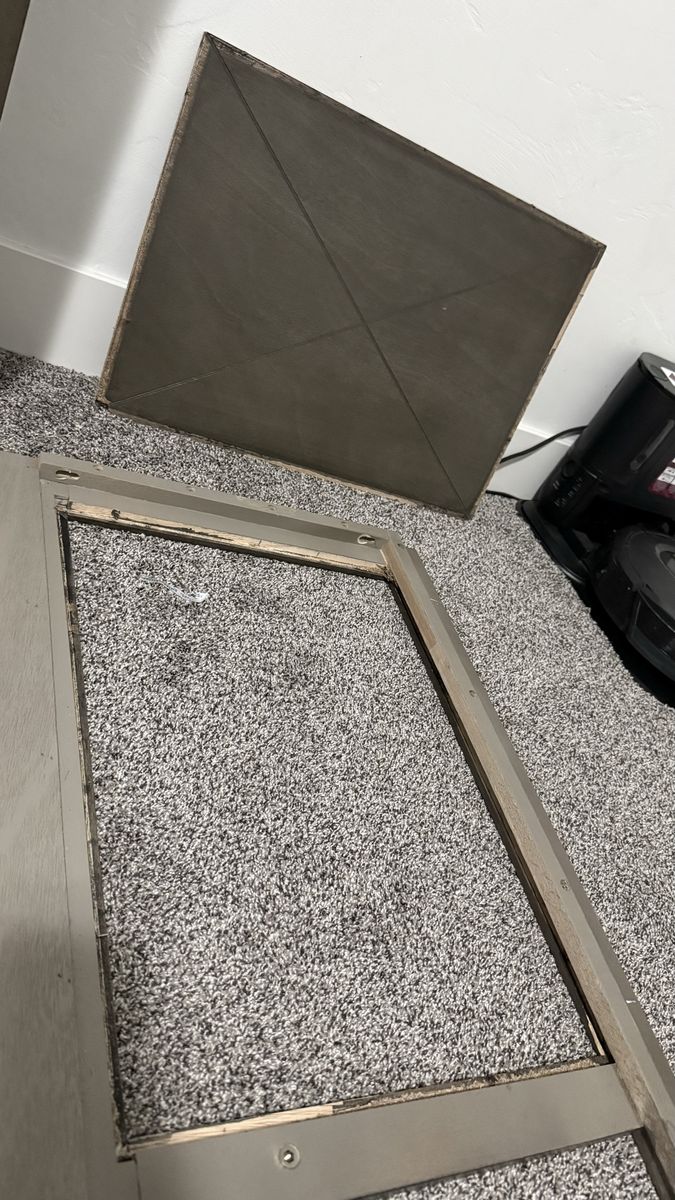 Main image 10