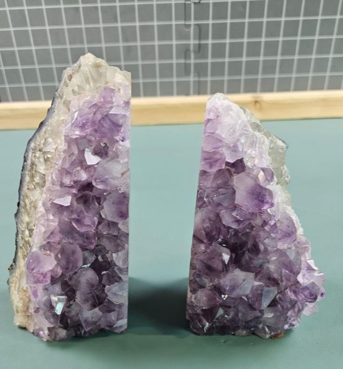 Main image 3