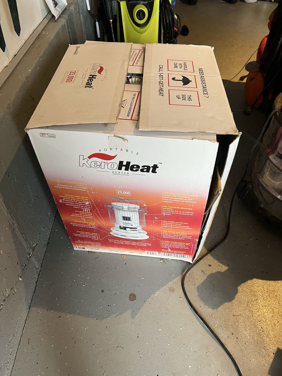 KeroHeat Portable Kerosene Convection Heater 23,000 BTU in Original Box