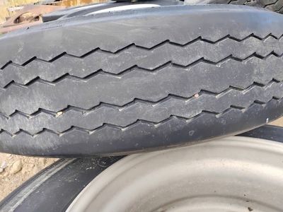 8 22.5 aluminum rims and tire