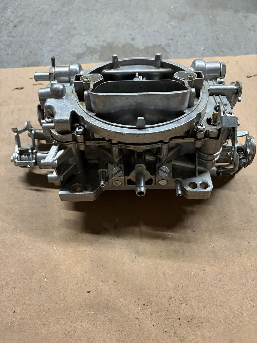 Edelbrock 1404 Carburetor 500cfm Ford Chevy Small Block