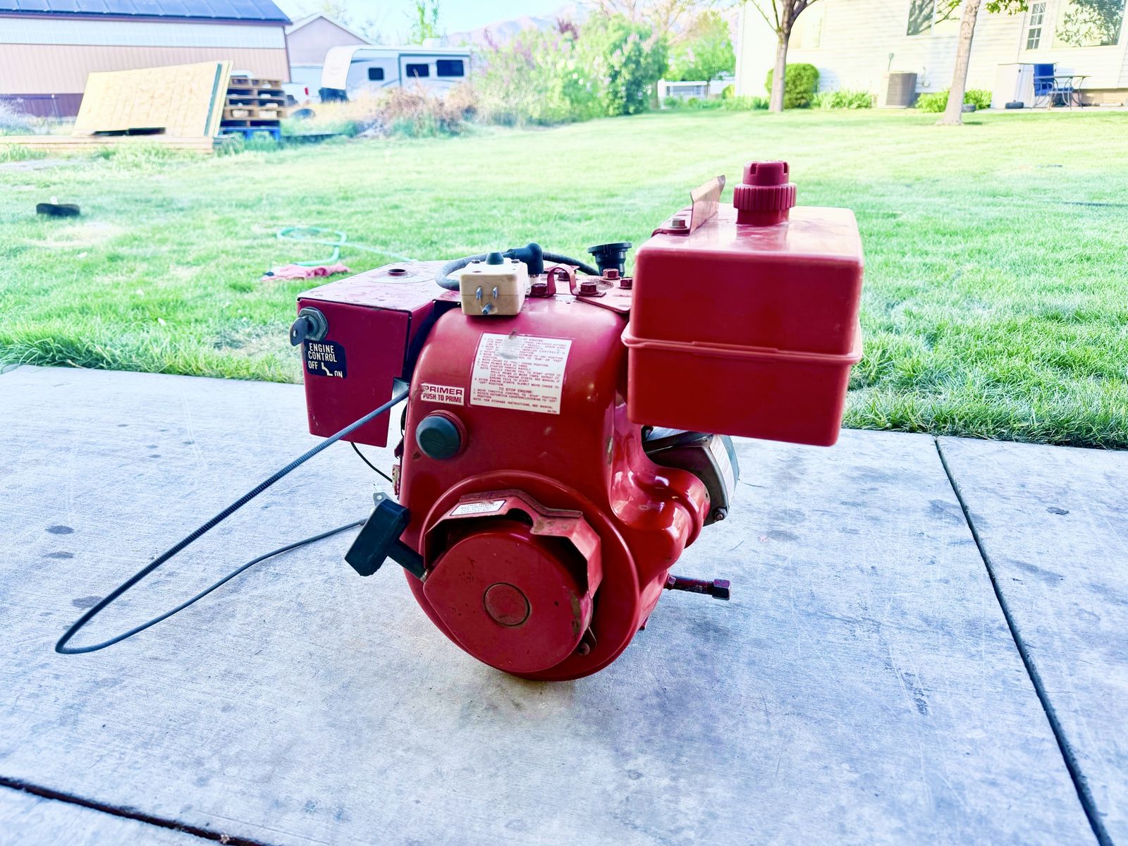 7HP Tecumseh 3/4 horizontal shaft electric start