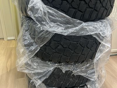 BFGOODRICH KM3 285/70/17