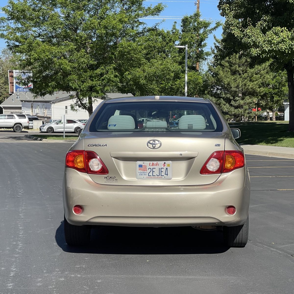 Main image 3