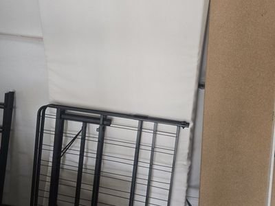mattress and metal box spring twin