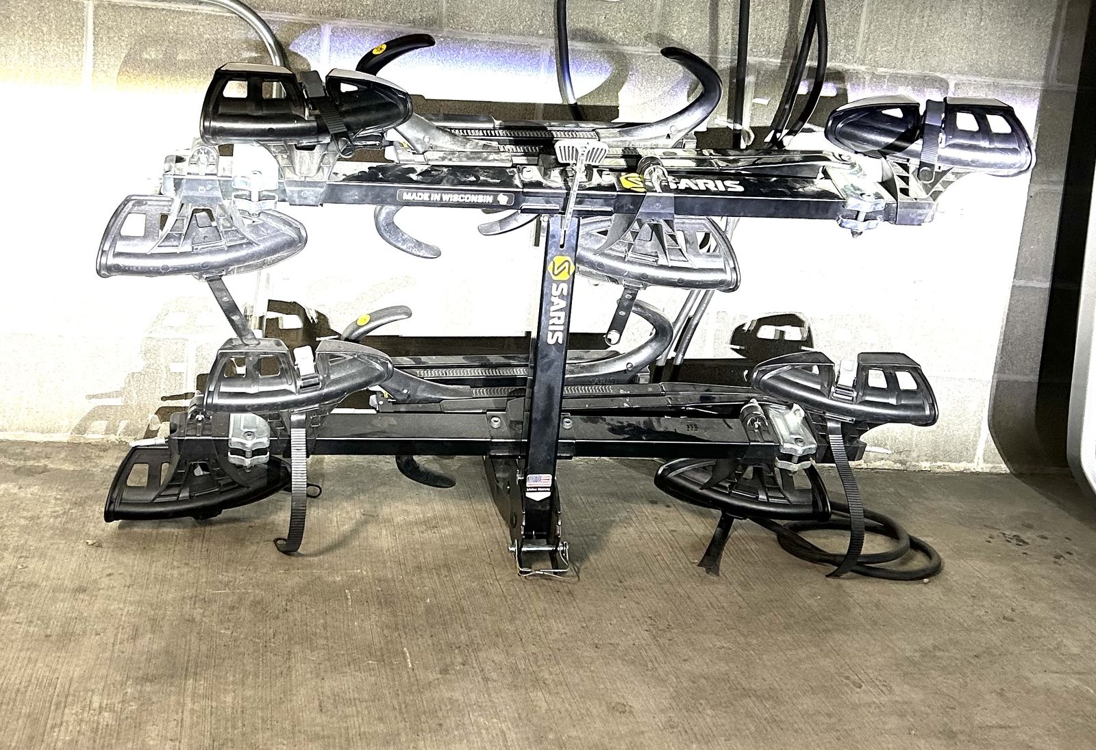 Saris 4 bike rack
