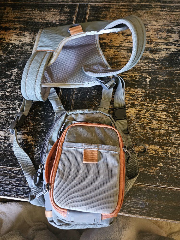 fishpond fly fishing chest pack